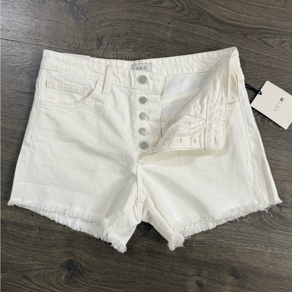 *NWT* Joe’s Jeans The Jessie Relaxed Short w/Frayed Hem